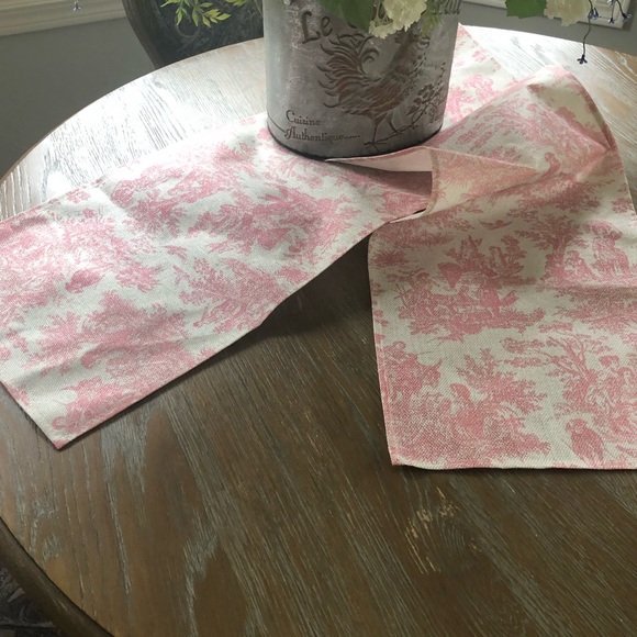 Elegant Pink Toile Table Runner - Picture 6 of 6